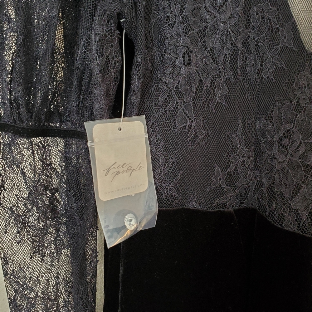 Free People Midnight Hour Black Lace Velvet Mini Dress Size S - Picture 7 of 9